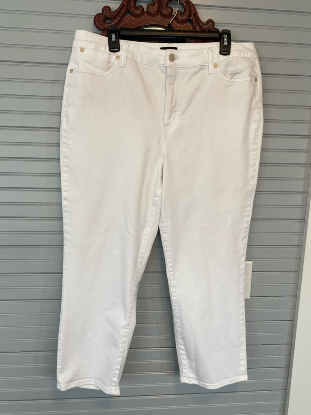 Women's White Stretch Jeans - Classic Straight Leg cropped jean